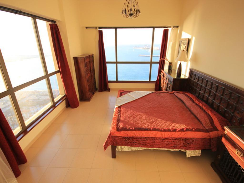 Radiance Premium Suites Dubai Oda fotoğraf
